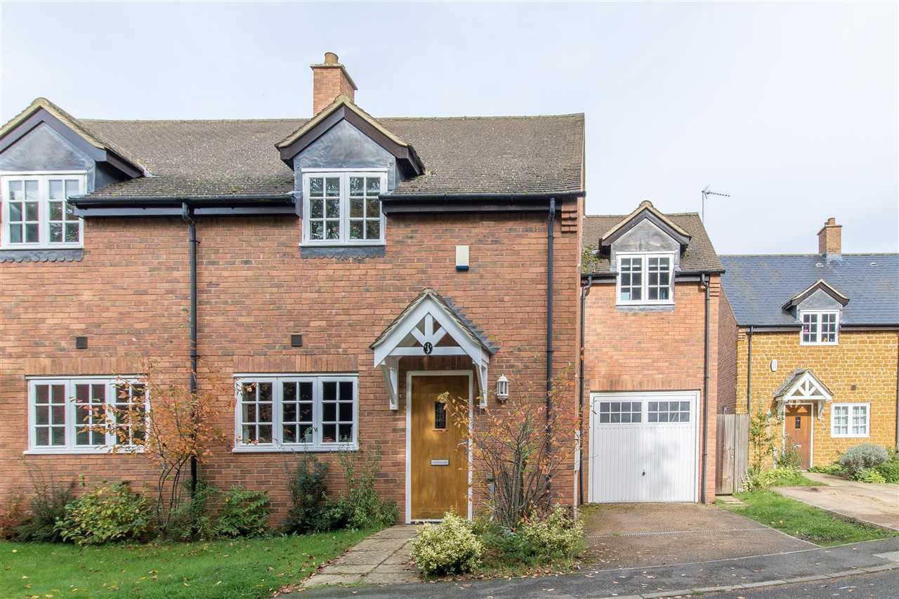 Neaton Lane, Guilsborough, NN6 8FE