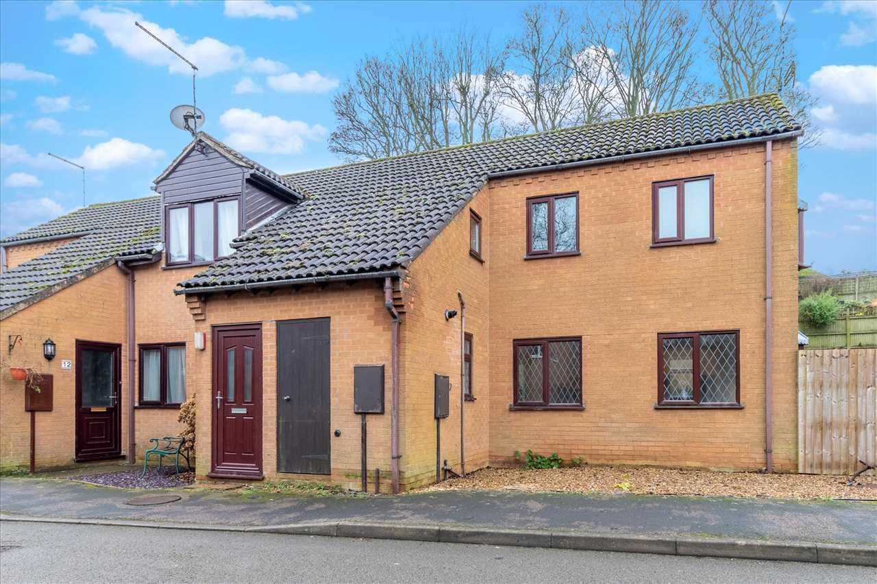 Willow Close, Uppingham, Leicestershire, LE15 9RD