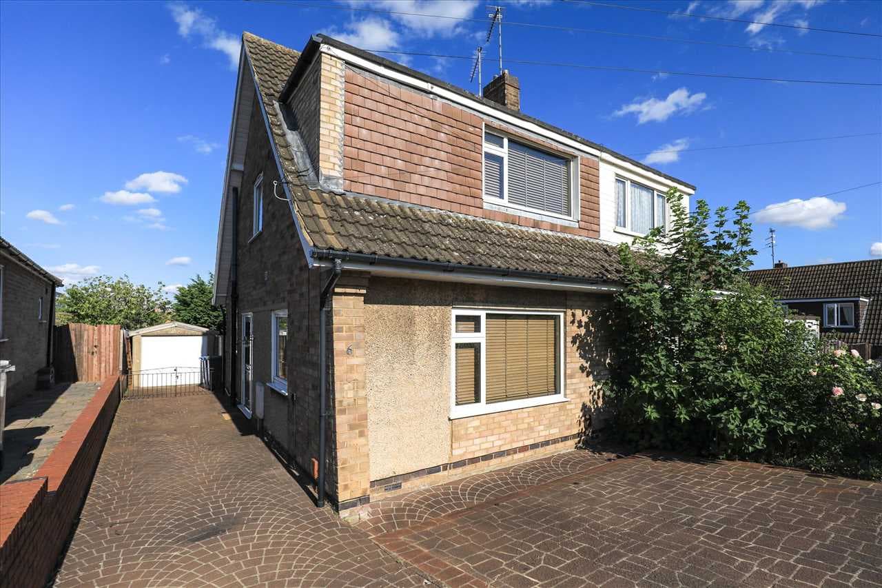 Derwent Crescent, Kettering, Kettering, Northamptonshire, NN16 8UJ