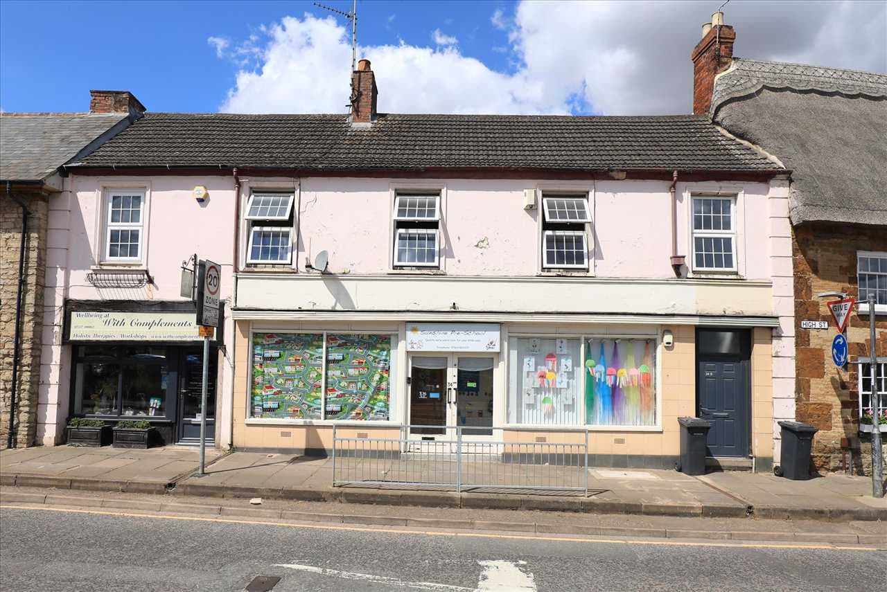 High Street, Burton Latimer, Burton Latimer, Northamptonshire, NN15 5LB