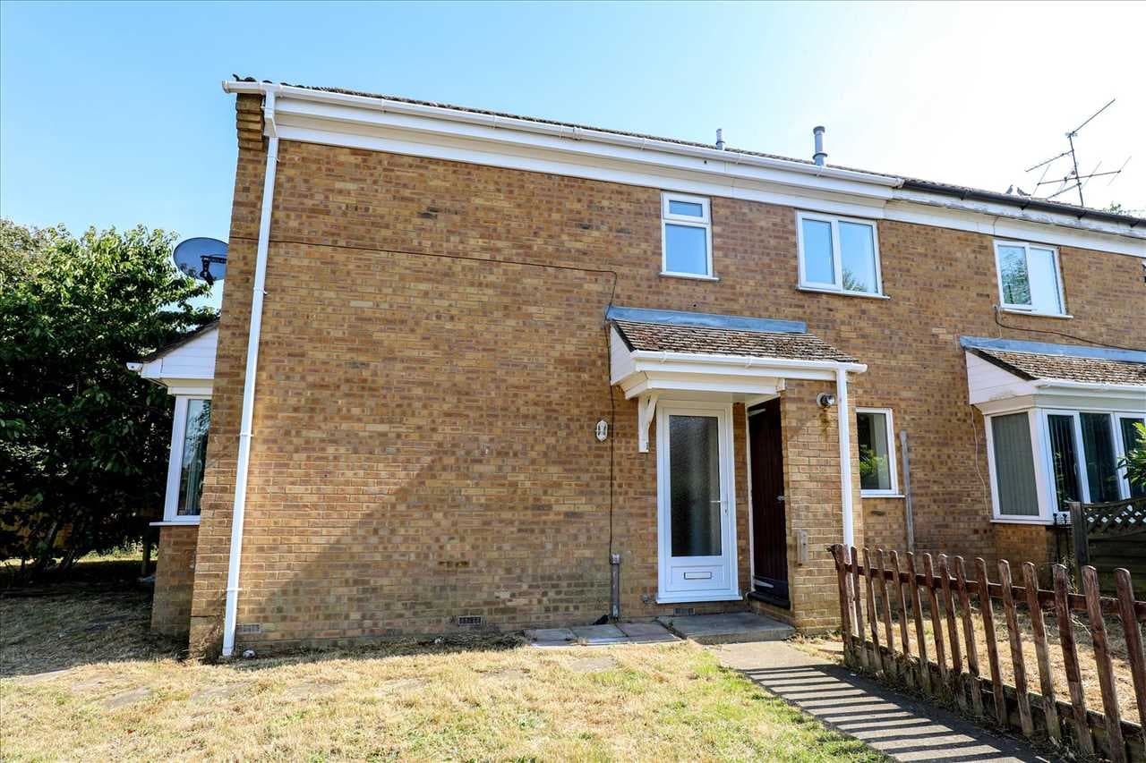 Brambleside Court, Kettering, Kettering, Northamptonshire, NN16 9BY