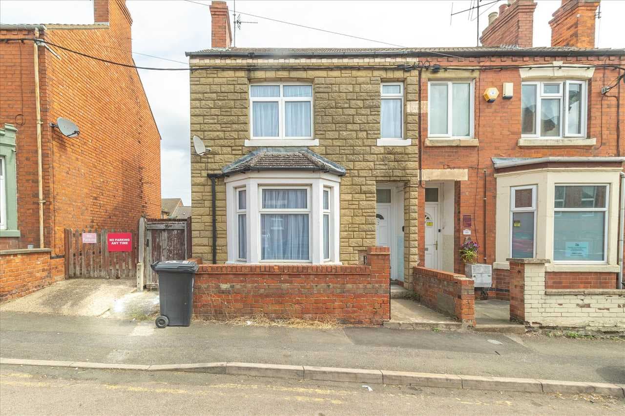 Scarborough Street, Northampton, Northamptonshire, NN9 5TT