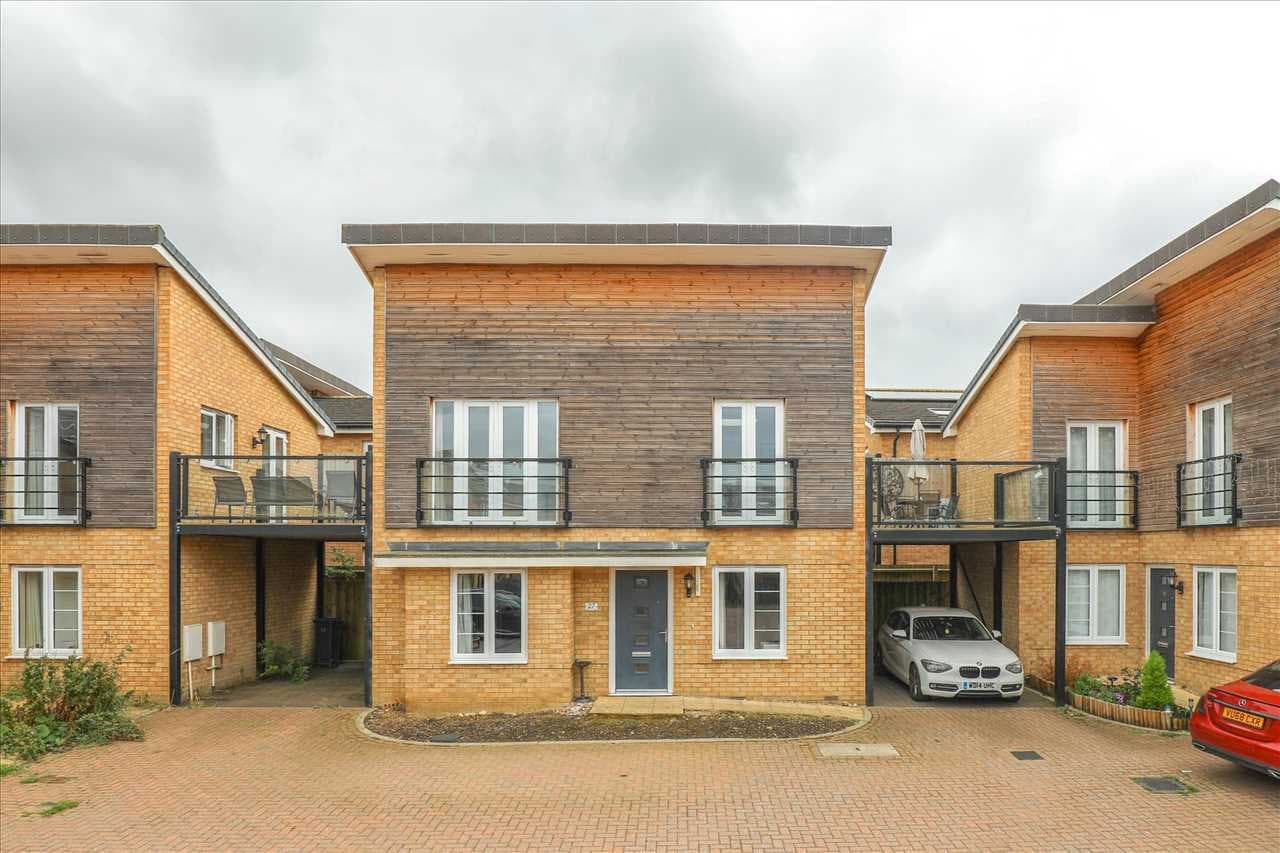 Merlin Road, Corby, Northamptonshire, NN17 5AR