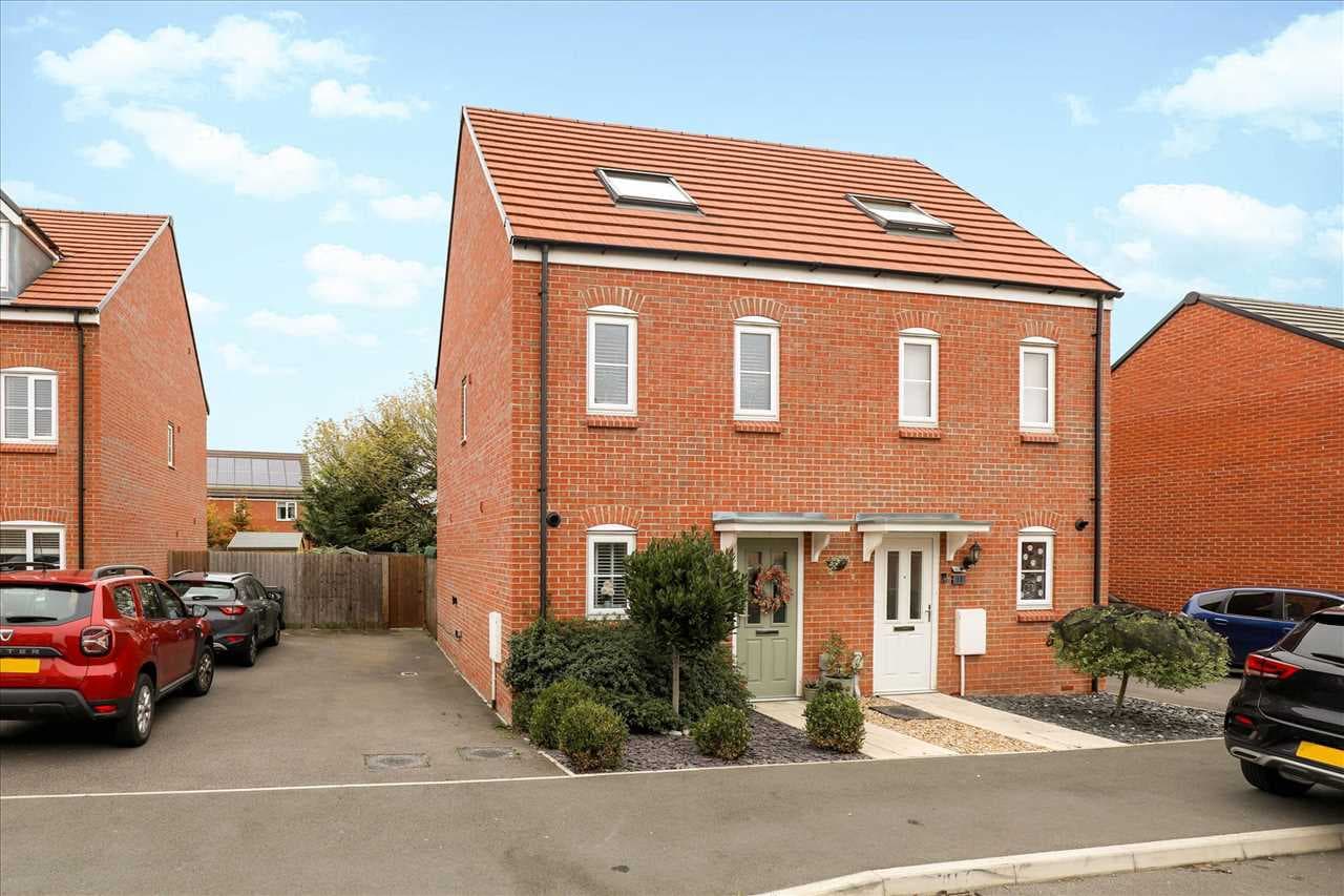 Manningham Lane, Barton Seagrave, Barton Seagrave, Northamptonshire, NN15 6RL