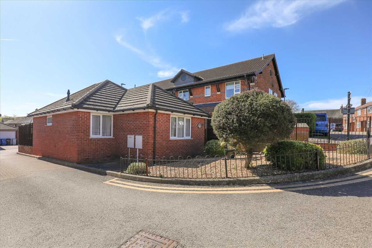 Normandy Close, Burton Latimer, Burton Latimer, Northamptonshire, NN15 5FD