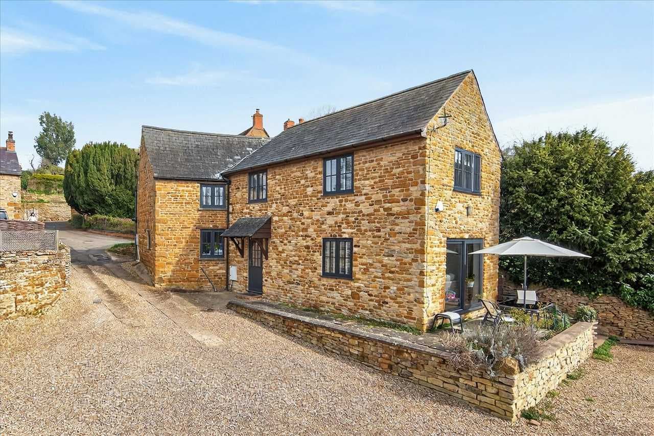 Walnut Tree Cottage, Cottingham, Cottingham, Leicestershire, LE16 8XH