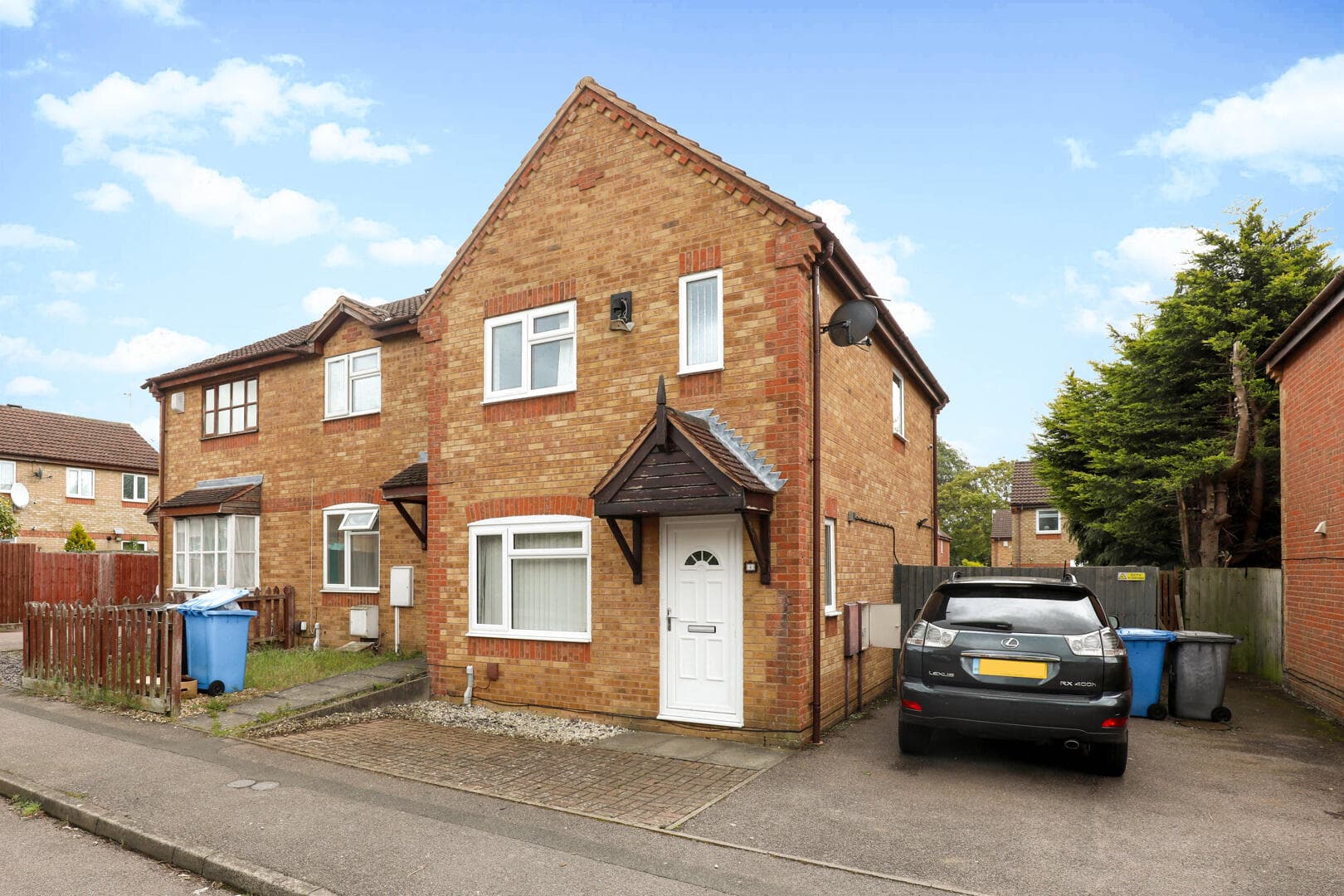 Sycamore Close, Kettering, NN16 9ST